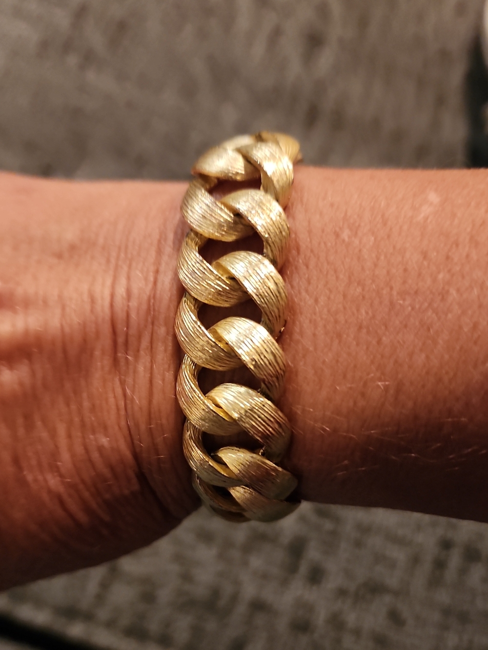 Textured Gold-Tone Curb Link Bracelet With Magnetic Closure